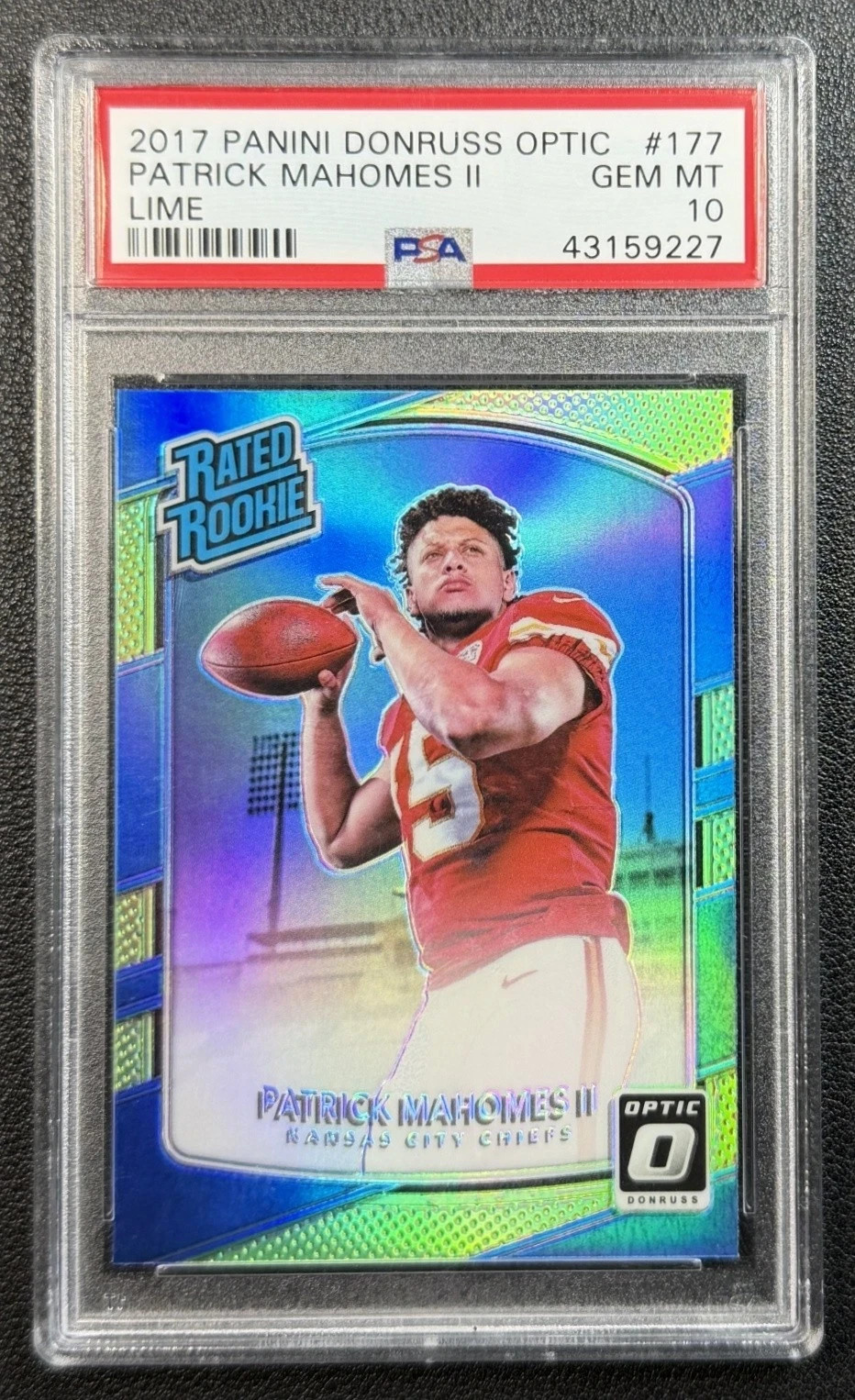 PATRICK MAHOMES II PSA 10 2017 DONRUSS OPTIC #177 LIME GREEN PRIZM ROOKIE RC SP view 3