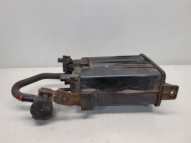 2010 Nissan Murano (3.5L / AWD) Evaporator Canister - Image 3 of 4