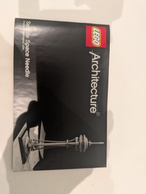 LEGO ARCHITECTURE: Seattle Space Needle (21003) 100% Complete / Original
