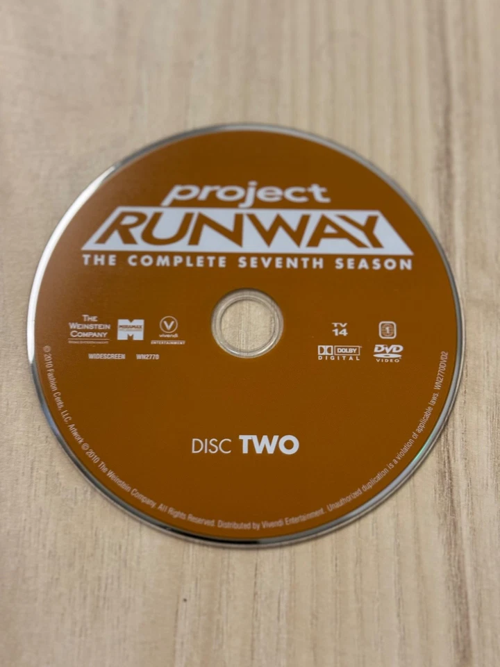 Project Runway Season 7 DVD (Disc Only) REGION 1 LOCKED - RARE - Image 2 of 3