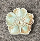 Vintage 1940s McCOY Dogwood Flower WALL POCKET