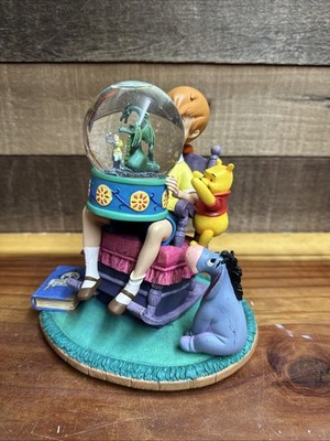 Disney Winnie The Pooh Christopher Robin King Arthur & Dragon Snow Globe musical