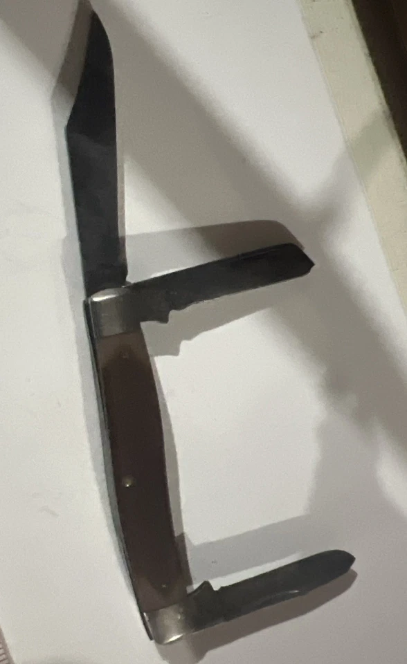 Navaja de Bolsillo Schrade EE. UU. Old Timer 8OT Senior Stockman Sawcut Delrin De Colección Foto 3 de 4