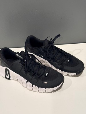 Nike Free Metcon 5 Black White DV3950-001 Women's 8.5 Training Shoes
