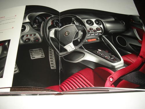 ALFA ROMEO TOP VIP BROSCHÜRE BOOK "BESITZER 8C COMPETITION 2007 IN ENGLISCH NEU - Bild 9 von 12