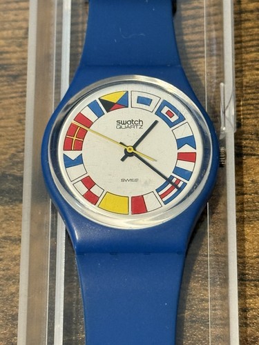 Swatch GS101 36mm - 12 Flags - 1984 Release - Vintage, Collectable, and Rare NM