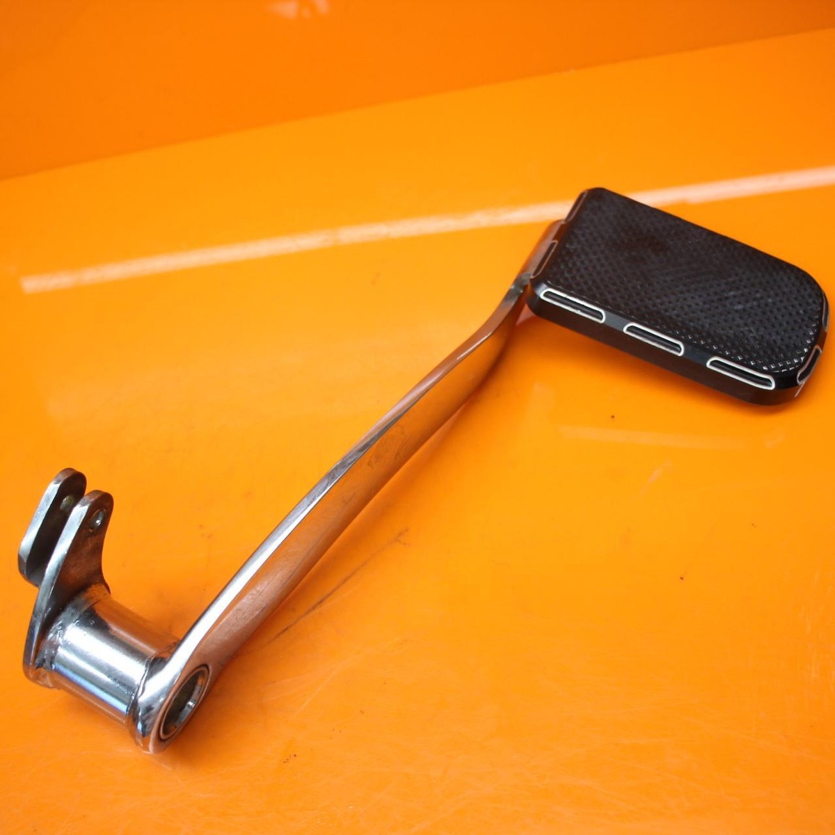 『ユウ』 2018 HARLEY-DAVIDSON STREET GLIDE FLHX OEM RIGHT REARSET