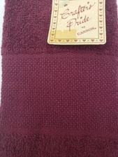 CRAFTER'S PRIDE BY CANNON CROSSTITCH 100% COTTON CRANBERRY VELOUR GUEST TOWEL