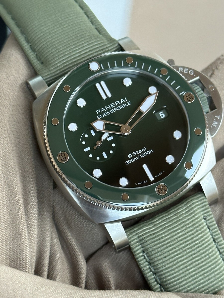 Panerai 1287 Submersible QuarantaQuattro ESteel™ Verde PAM01287