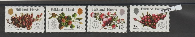 Falkland Islands 1983 Flora Früchte: Heimische Früchte 4 Val. MNH Yv 395/98 Falkland Islands 1983 Flora Früchte: Heimische Früchte 4 Val. MNH Yv 395/98