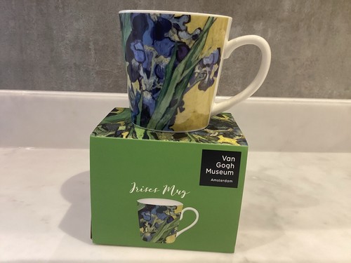 Tazza Van Gogh Iris, nuova. Con scatola.