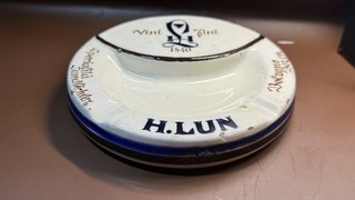 H.LUN Bolzano Speciality Sandlichler Ashtray Vintage “MARMACA S.marino”