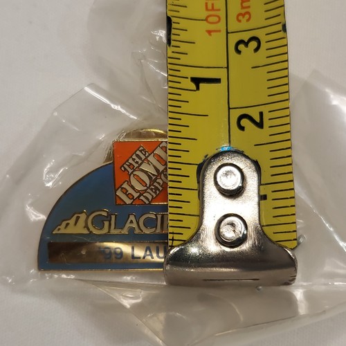 The Home Depot GLACIER BAY LAUNCH 99 Faucets Lapel Pin Hat Jacket Apron Pinback - Picture 4 of 4