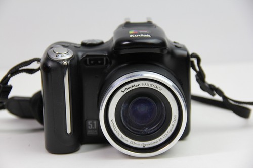 Kodak Easyshare P850 5.1 MP IS Digital Camera - Picture 6 of 12
