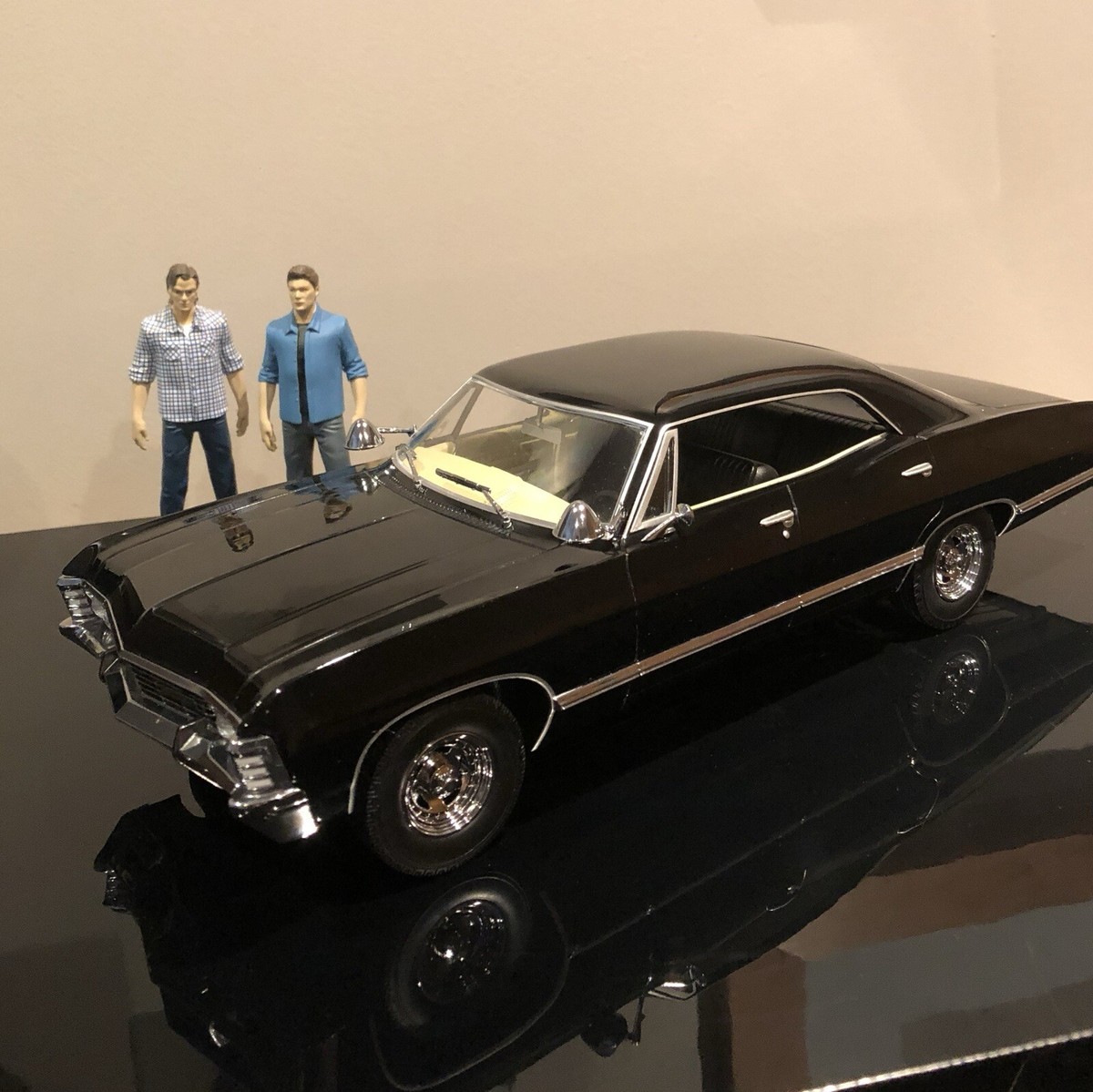 1967 Impala 1/18 limited edition ミニカー
