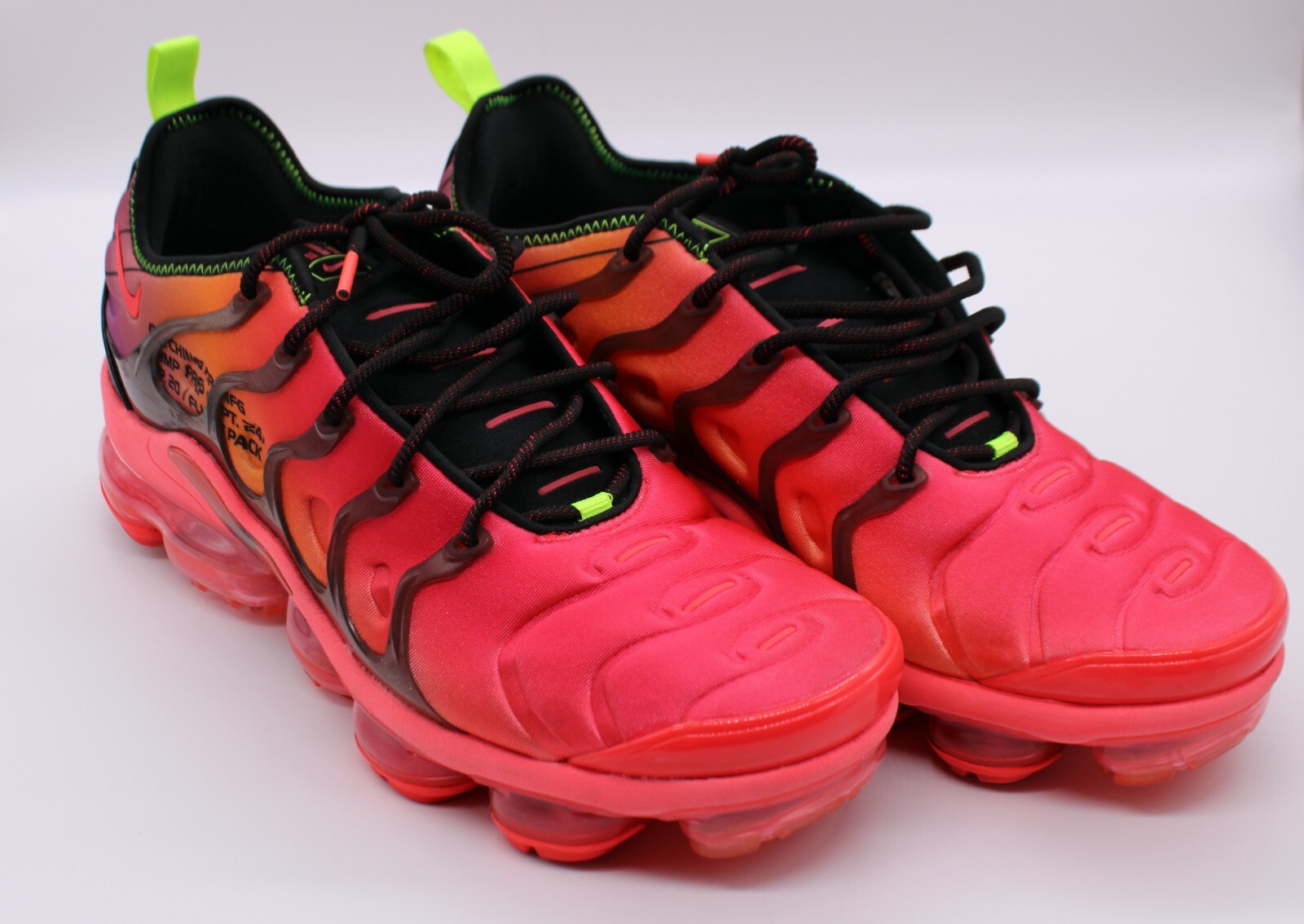 Nike Air VaporMax Plus Laser Crimson 