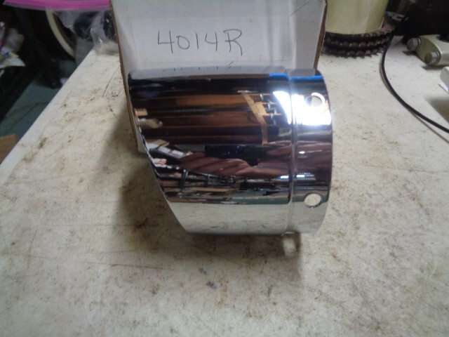 Foto 5 di 6