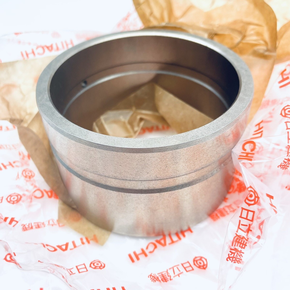 BUSHING 4443885 - HITACHI, MADE IN JAPAN | eBay