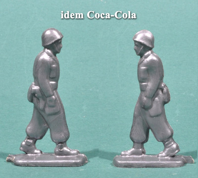idem Coca-Cola, officer GI parading, 1/2 round-bump 50 mm, plastic silver