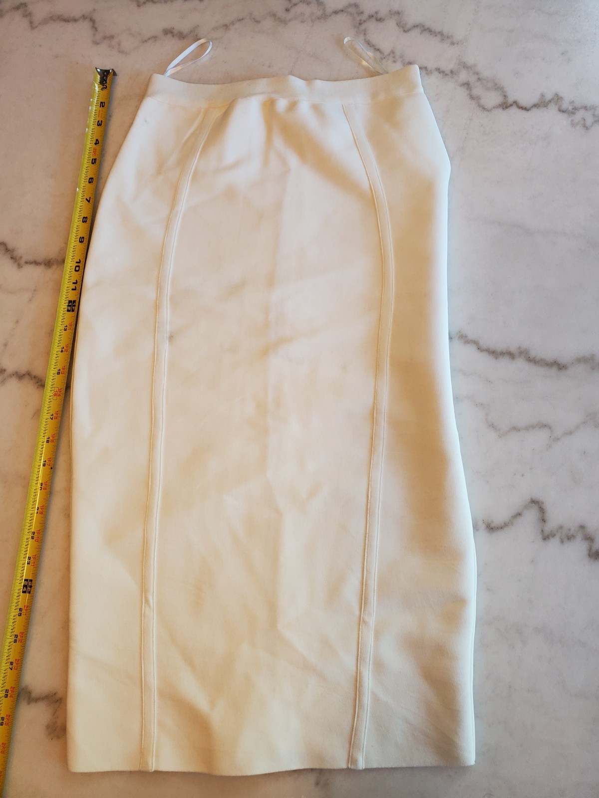 Skirt Women's Zip Back Small B31