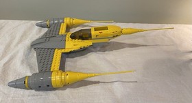 LEGO Star Wars NABOO N-1 Starfighter & Vulture Droid 7660 Release 2007