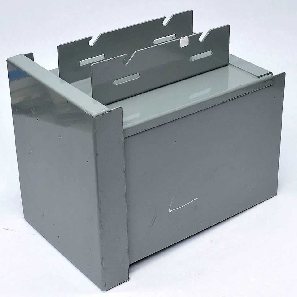 Fuente de alimentación no en espera Alpha APX 6014 120 VCA a 63 V 14 A en carcasa de acero Foto 2 de 4