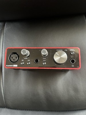 Focusrite Scarlett Solo 3rd Gen 2-Channel Pro Audio Interface - SCARLETT-SOLO-3G
