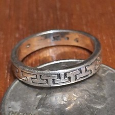 Vtg Sterling Silver Ring Sz 4 Greek Key Pattern Band 925 Etched Unisex Jewelry