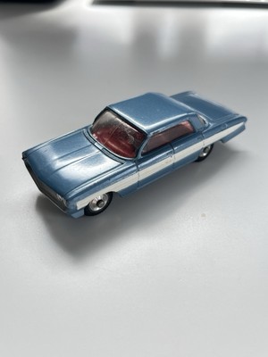 Corgi  Toys Oldsmobile Super 88   235