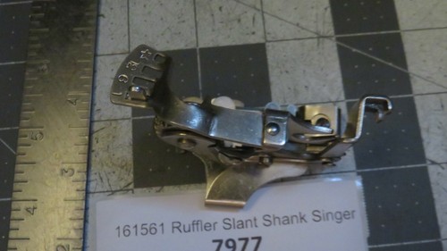 Singer Sewing Machine Attachments, Books, Oil Cans & Accessories - Picture 138 of 171