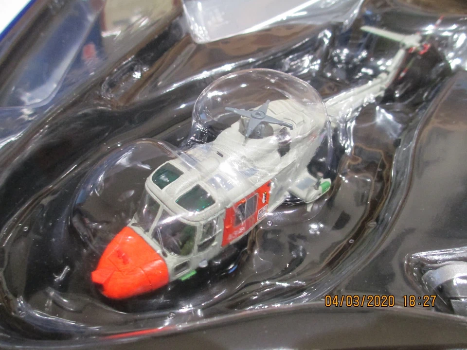 CORGI AVIATION 1:72 WESTLAND LYNX HAS-3(ICE) XZ238/434 HMS ENDURANCE 2002 - Image 4 of 4