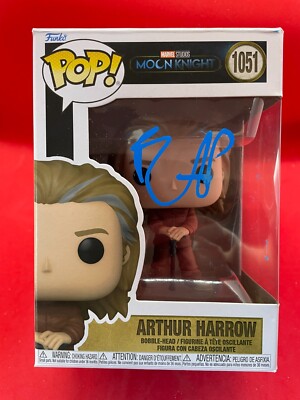 ETHAN HAWKE signed Autogramm Funko Pop MOON KNIGHT in Person autograph ACOA