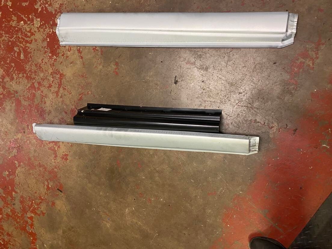 TOYOTA SUPRA MKIV NEW OUTER SILL PANELS ROCKER PANEL LH 93-02