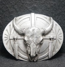 WK17139 NOS VINTAGE 1986  BUFFALO SKULL  WESTERN ANIMAL MENS BELT BUCKLE