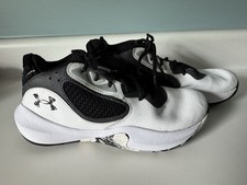 Under Armour Boys Shoes 7y Black /white