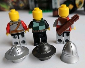 LEGO Castle Kingdoms Set 7948 Outpost Attack 100% Complete w/Box & Instructions