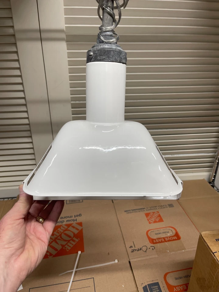 1939 VTG BENJAMIN Porcelain Enamel AISLE Light Industrial White Qty 1 - Image 3 of 4
