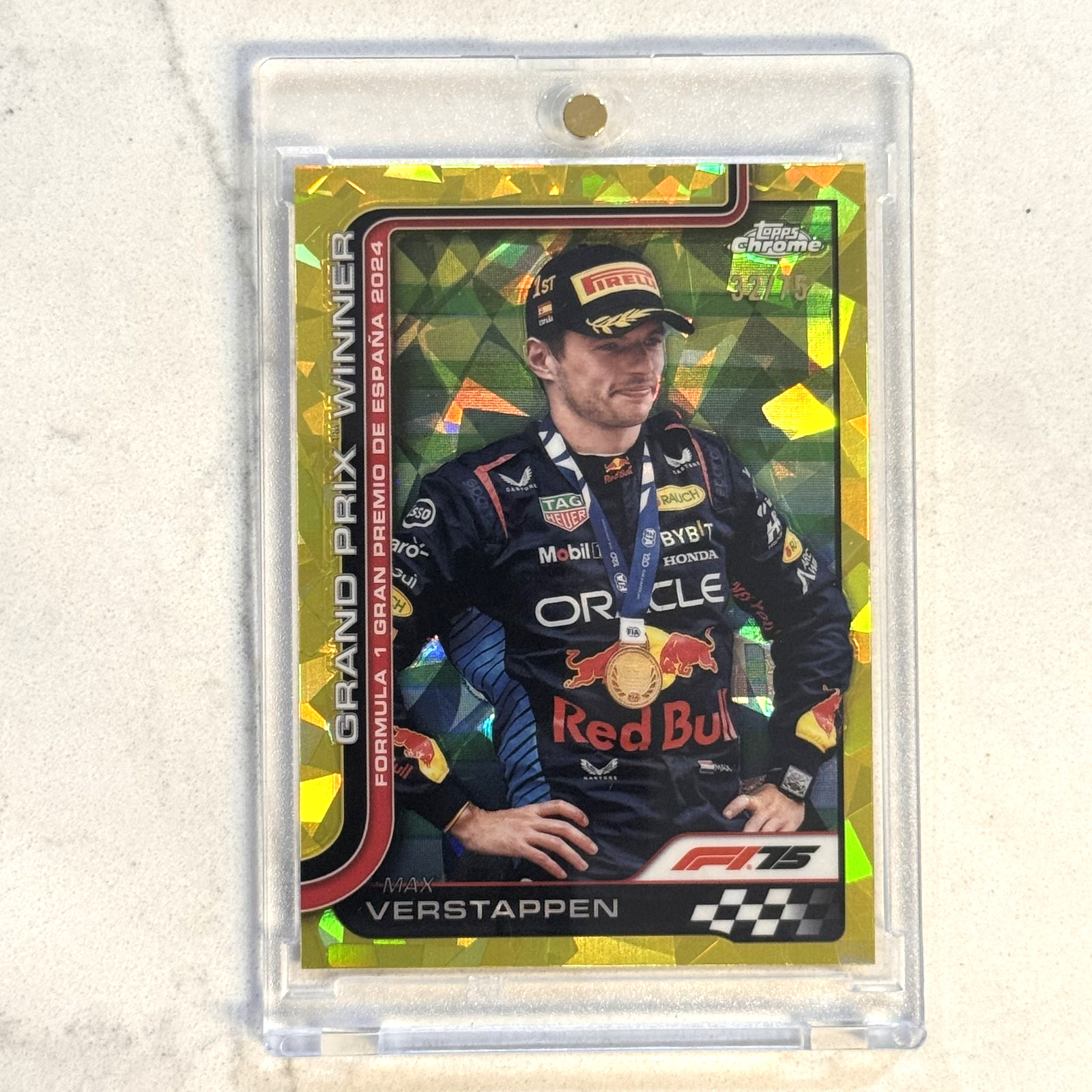 2025 Topps Chrome Formula 1 F1 #102 MAX VERSTAPPEN Yellow Sapphire /75 view 1