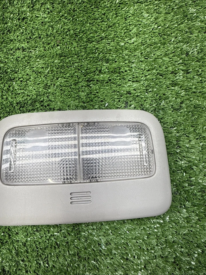 Mapa de luces domo techo Toyota Corolla 2009-2013 OEM Matrix FJ 10 11 12 81260-02330 Foto 3 de 4