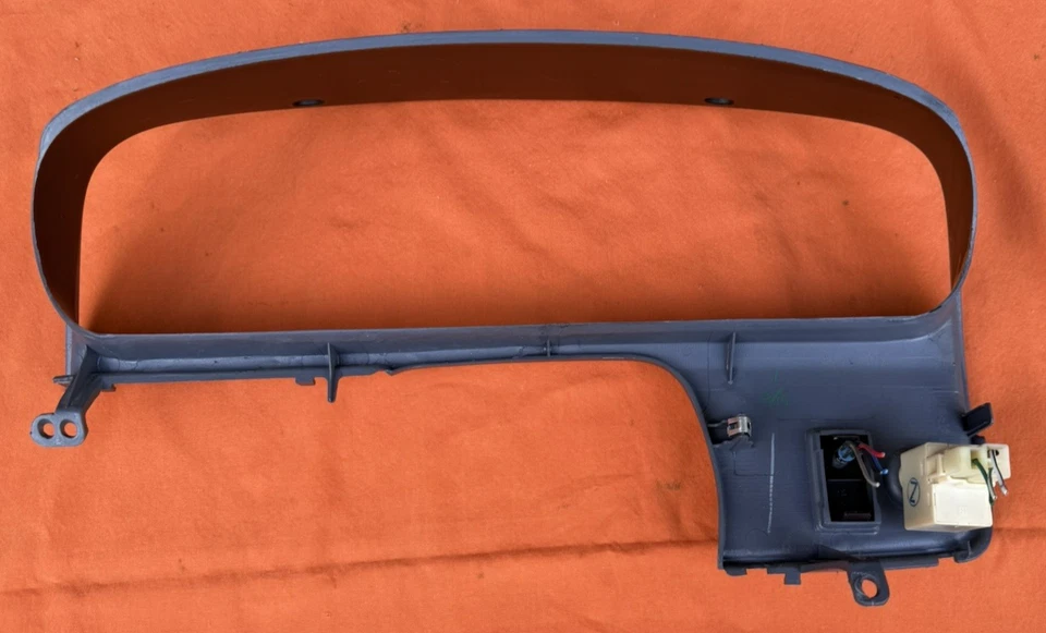 Toyota 4Runner SR5, bisel de tablero, 1999-2002, gris, FA17, 55405-35220 Foto 4 de 4