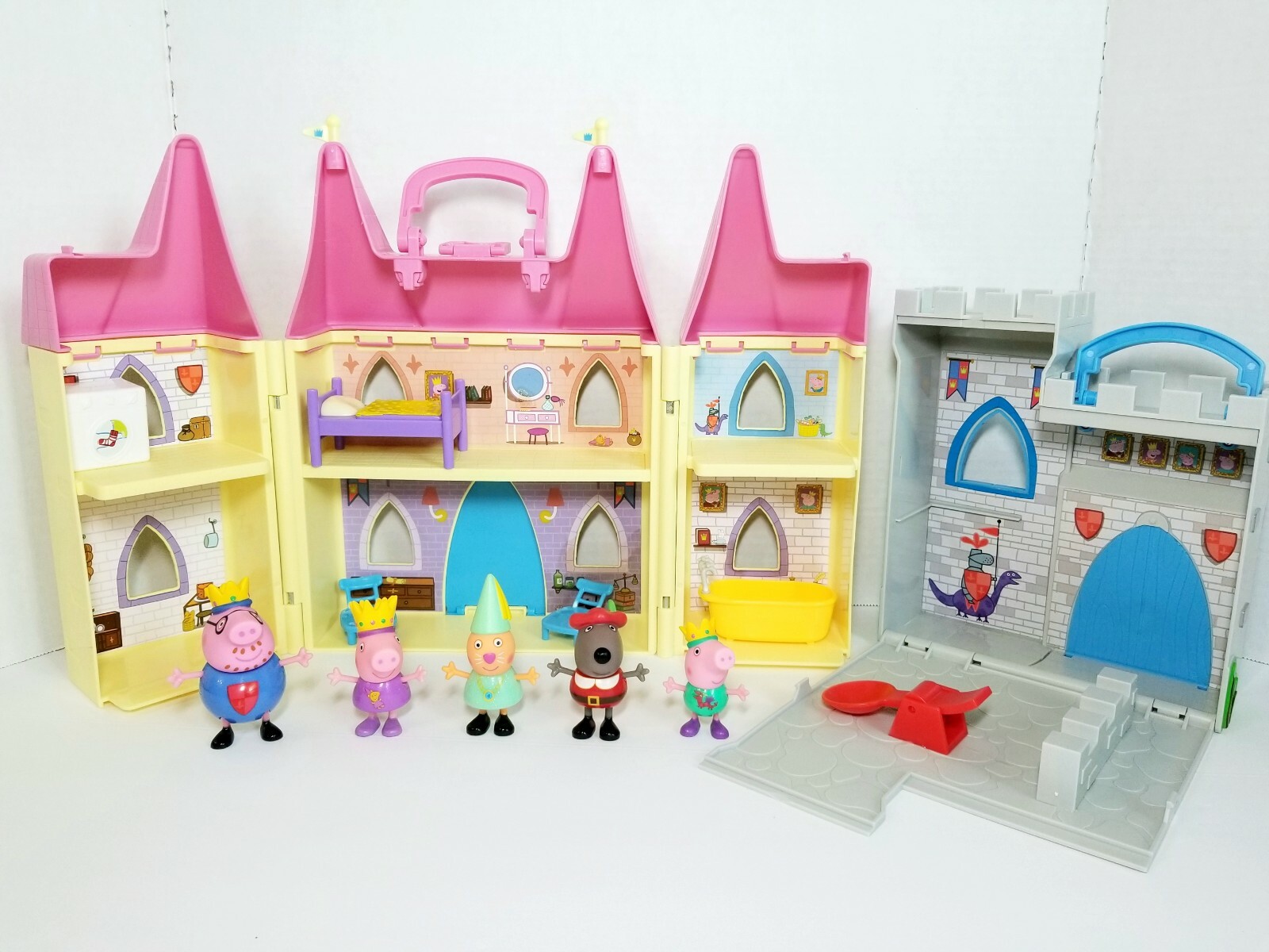 disney princess castle playset with 6 princess figurines