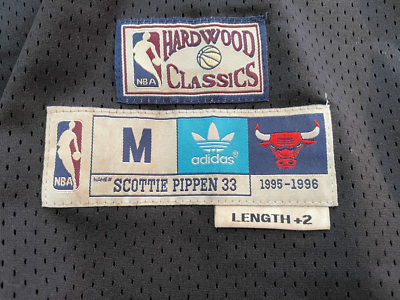 Adidas Bulls #33-Pippen Commerative Jersey Sz M Hardwood Classics