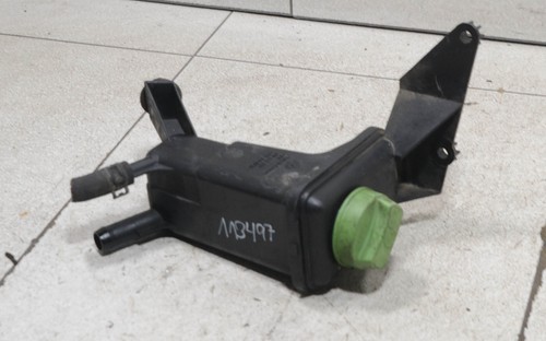 VW Passat 3BG Bj 2001 2,5 TDI 110KW Servo Öl Behälter 3B0422371 #113497-C107