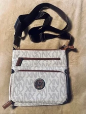 NEW NX cross body sholder white bag