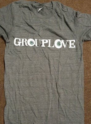 Official T- Shirt  Grouplove  Eyeballs  in Größe XXL ( slim fit) in schwarz  NEU