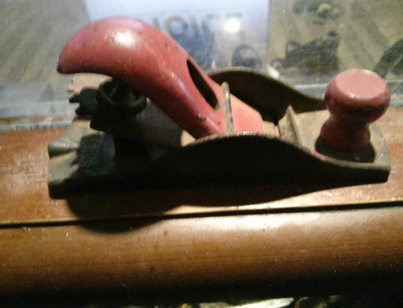 Vintage Block Plane Red Metal Woodworking Tool  6''