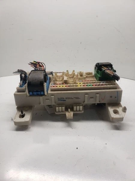 Chassis ECM Body Control BCM Behind Glove Box Fits 07-09 MAZDA 3 1077399 - Image 2 of 4