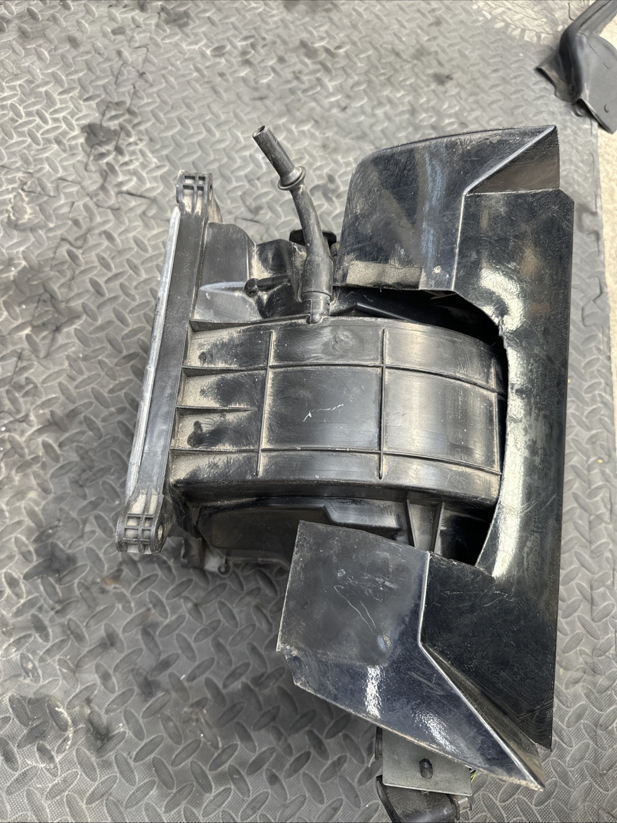 2004 Lamborghini Gallardo Front HVAC Blower Motor Box OEM