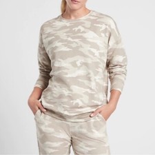 Athleta Balance Pullover Sweatshirt Camo Tan Womens XSP