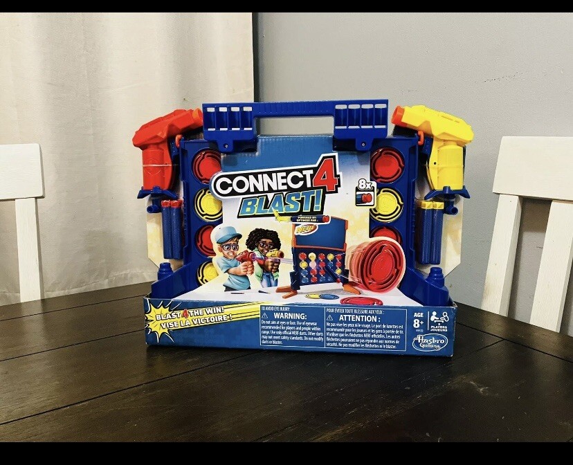 New Hasbro Gaming Connect 4 Blast (2 Players) Kids Game Ages 8+ Free Shipping